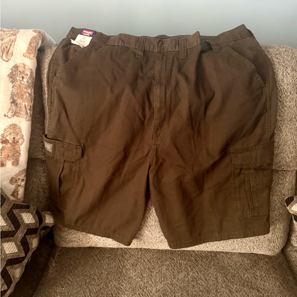 Men's Brown Cargo Shorts